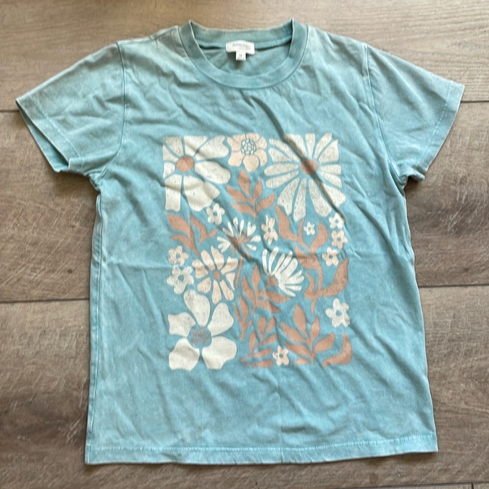 Kids graphic tee